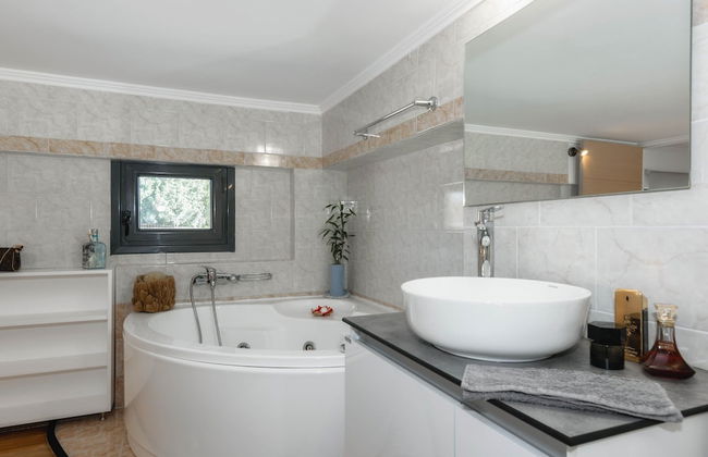 Alonaki Apartments - Photo 73