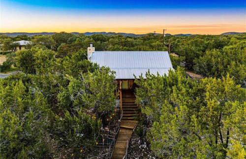 Modern Cabin with Hill Country Views - Foto 23