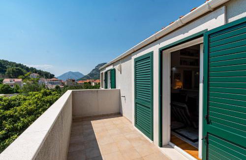 Viboni Apartments Zuljana - Foto 18