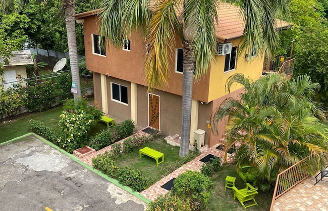 Angels Hideaway Blue Room - Photo 25