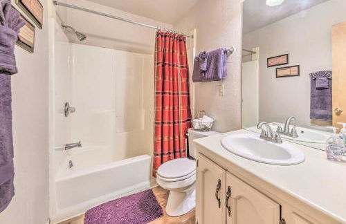 Dog-Friendly Alto Escape with Hot Tub and Foosball! - Foto 24