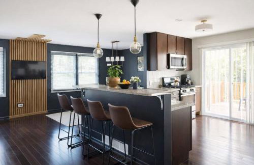 Private Oasis with Spacious Backyard - Foto 26