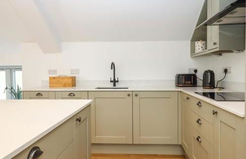 Bumblebee Cottage - Photo 17