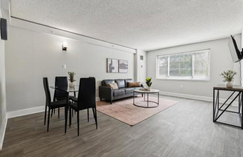 Legacy at Imperial Village 303 I 2 Bed 2 Bath - Foto 7