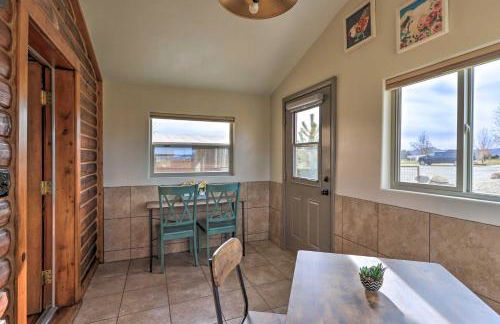 Secluded Cabin with Hot Tub, Game Room and Views! - Foto 15