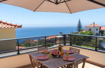 Casa das Lajes by LovelyStay - Foto 9