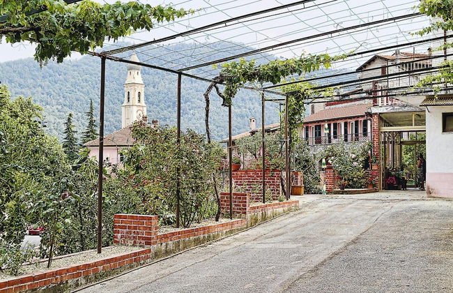 Apartment in Castellaro With Terrace - Photo 35