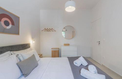 The HostMaster Aethereal Style - Photo 24