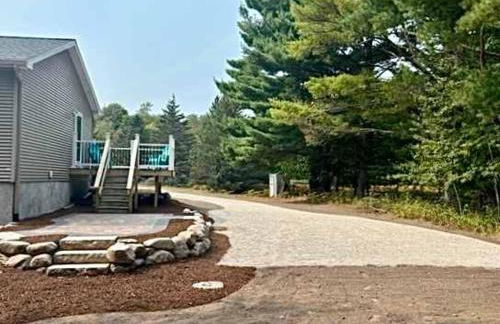 Spacious Leelanau home near the best of Michigan - Foto 51