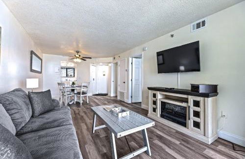 Ocean View with a beachfront pool at Ocean Trillium Condo ~ 304 - Foto 9