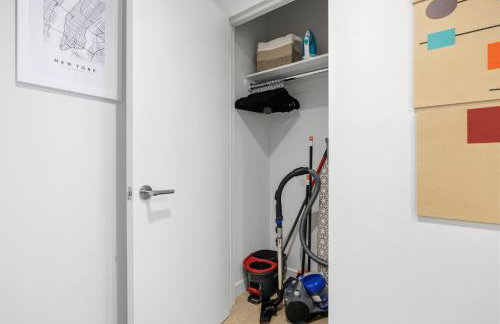 Greenpoint 1BR w Work Setup by Anyplace - 11741 - Foto 24