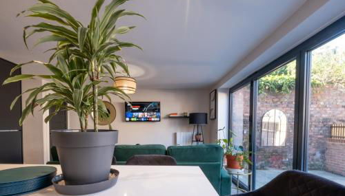 Luxury 4BDR House By Torr Property Group Short Lets & Serviced Accommodation With Free Gated Secure Parking & Private Patio Garden Liverpool - Foto 4