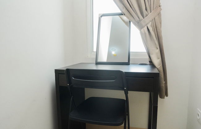Comfy 2BR Apartment @ Springlake Summarecon - Foto 3
