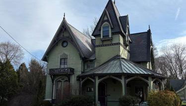 The Converse Castle - Photo 2