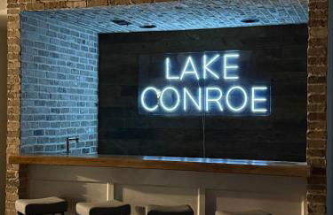 Ultimate Lake Resort Xtravaganza - Luxury - Waterfront - Boathouse - Sleeps 18 - Photo 33