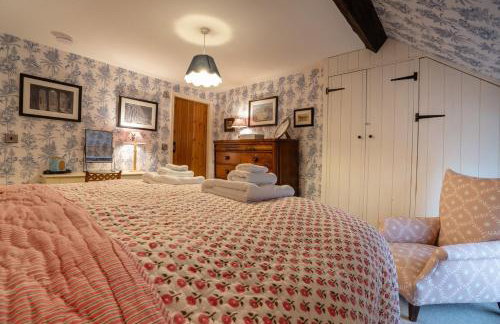 Elegant Number Two - Photo 26