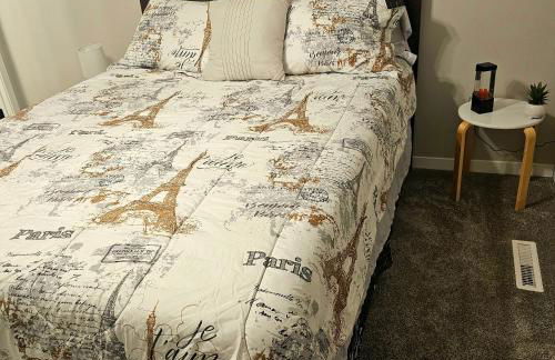 Contemporary 2BR, 2 and half BA Furnished Townhome Minutes from Mayo Clinic - Foto 8