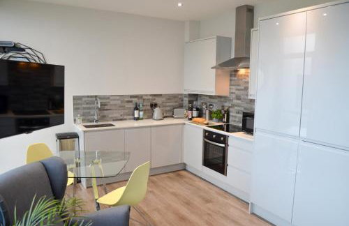 Cotels 7Zero1 Aparthotel - Unique Apartment building with friendly Reception - Sky Movies & Sports - Fitness Equipment in Apt - Pet Friendly - Private Garden Area - Foto 13