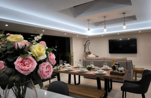 Homely 6 bed Cottage 30 mins to Heathrow, London, Legoland, Windsor Castle - Photo 16