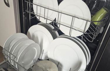 FeWo Urban Gotha-Apartment Ekhof- Am Schlosspark- Parken an der der Tür- Barrierefrei, 900 Meter zum Bahnhof - Wallbox - Foto 61