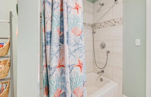 Square Pond Vacation Rental with Boat Dock and View! - Foto 20