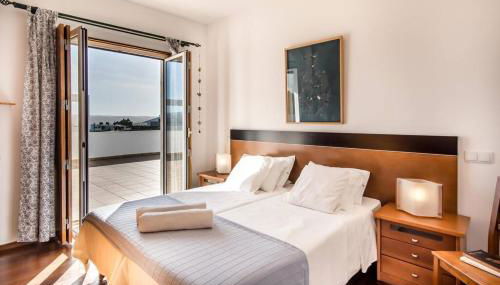 Beachside Villa 5 Bdr 6 Baths Sleeps 9plus ppl - Foto 4