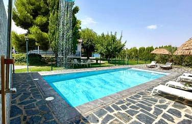 Villa Independente con Piscina Privada - perfecto familia y grupos - Foto 1