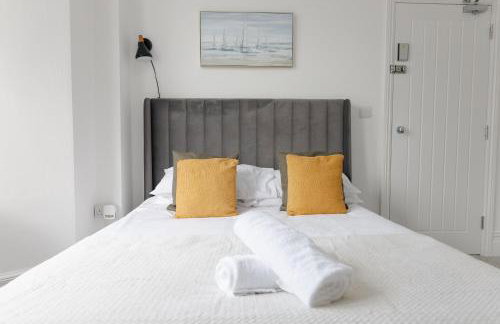 Bay City Studio Apartments - Foto 10