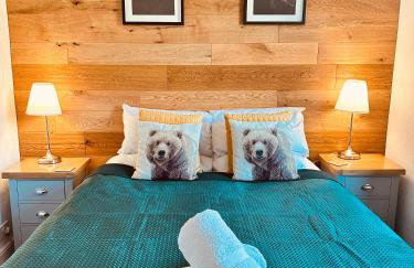 Woodland Cottage - private courtyard - Pet Friendly Retreat in the heart of Windermere - Photo 25