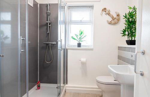 Private immaculate contractor and leisure stay with large driveway - Foto 9