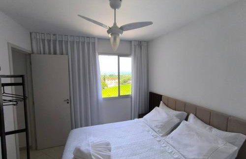 Apto Inteiro - Com roupa de cama e banho - Elevador - Garagem - Wi-fi - Vista Mar de todas as janelas e varanda - Foto 24