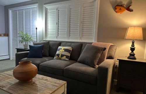 Ocean Breeze-8min Walk to Beach - Foto 4