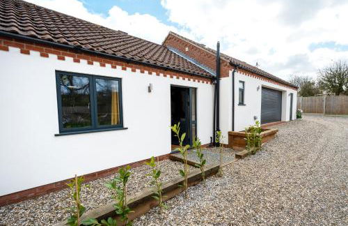 LITTLE HOUSE - Perfect for exploring The Broads - Foto 1