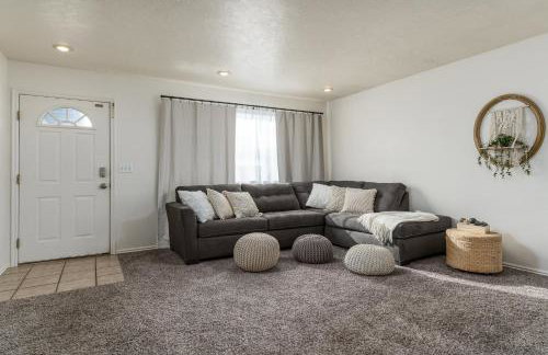 Cozy Three Bedroom Home - Foto 20