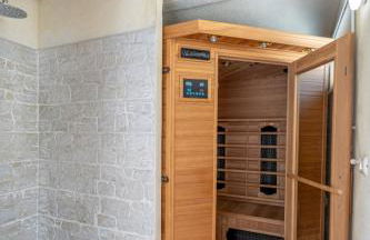 Villa San Lorenzo - Hilltop Villa With Private Pool, Jacuzzi & AirCO - Photo 46