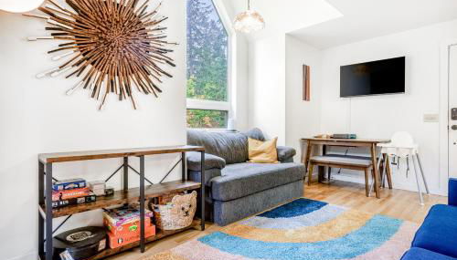 Enchanted Cottage - Photo 2