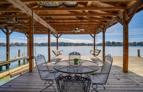 Lake Sinclair Retreat with Big Water Views and Dock! - Foto 2