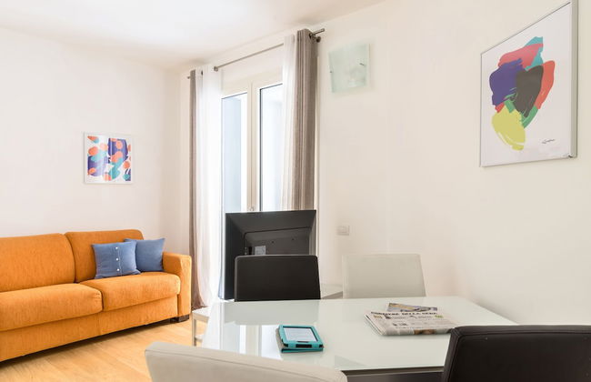 Home At Hotel - Fara - Photo 9