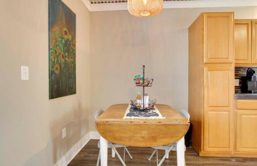 Close to Uptown and Hospital Greenwood Studio - Foto 9