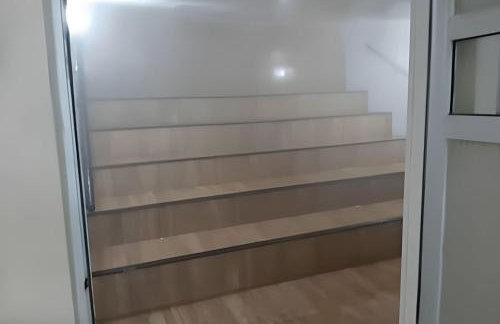 Espaçoso Flat com Varanda no Cavalinho Branco - Foto 38