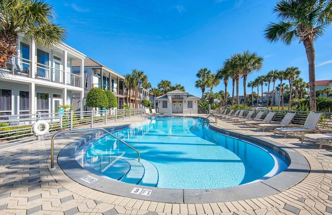 Destiny Beach Villas #11b- Beach Oasis - Photo 31