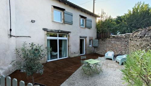 Chez Emma et Louise - Maison individuelle avec stationnement gratuit - Foto 2, Garden, Garden view