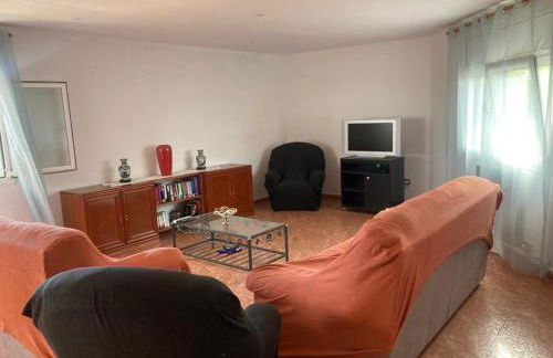 GRANDIOSO CHALET EN CASTELL DE POBLA MONTORNES - Foto 32