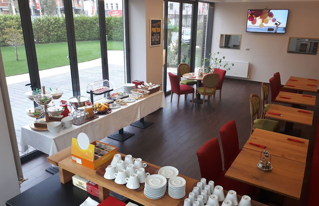 Tomis Garden Aparthotel - Photo 33