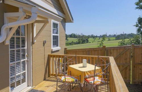 Golf Views, Porch Vibes, 3mi to Broadway! - Foto 28