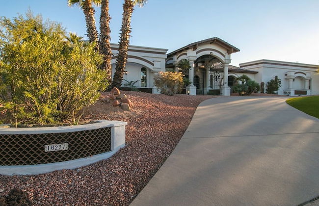 Spectacular Fountain Hills 5 Bdrm W/pool and Views - Foto 45