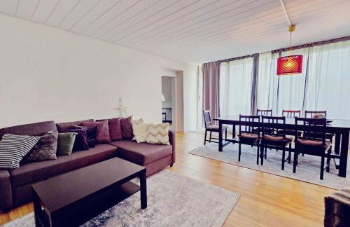 Haus mit 6 Zimmer - Foto 2