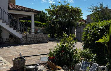 Apartmani Rozi - Photo 4