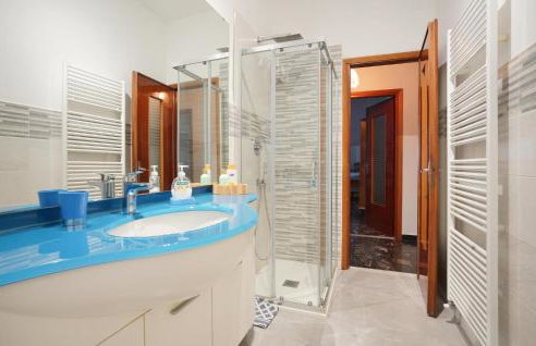 Lovely Home In Arnasco With Wifi - Photo 26