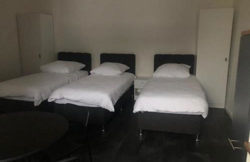 ENSAS Ferienwohnung Wuppertal Uellendahl-Katernberg 1Zi Apart - Foto 4